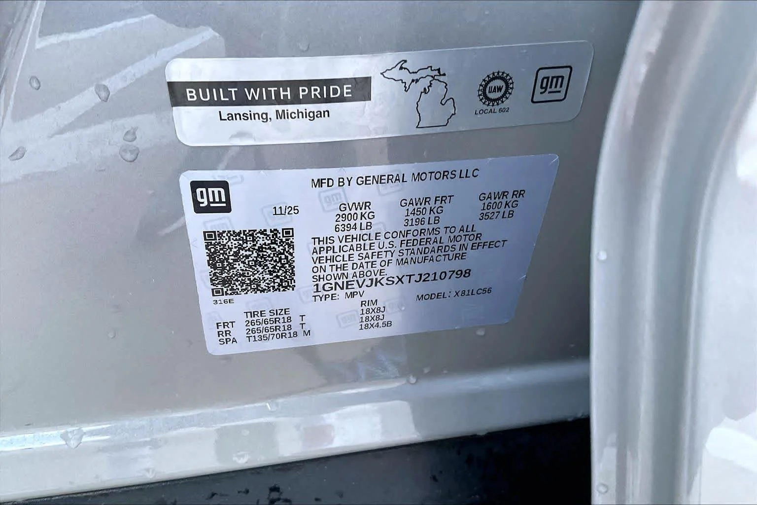 Used 2026 Sandstone Gray Chevrolet AWD Z71 image 30
