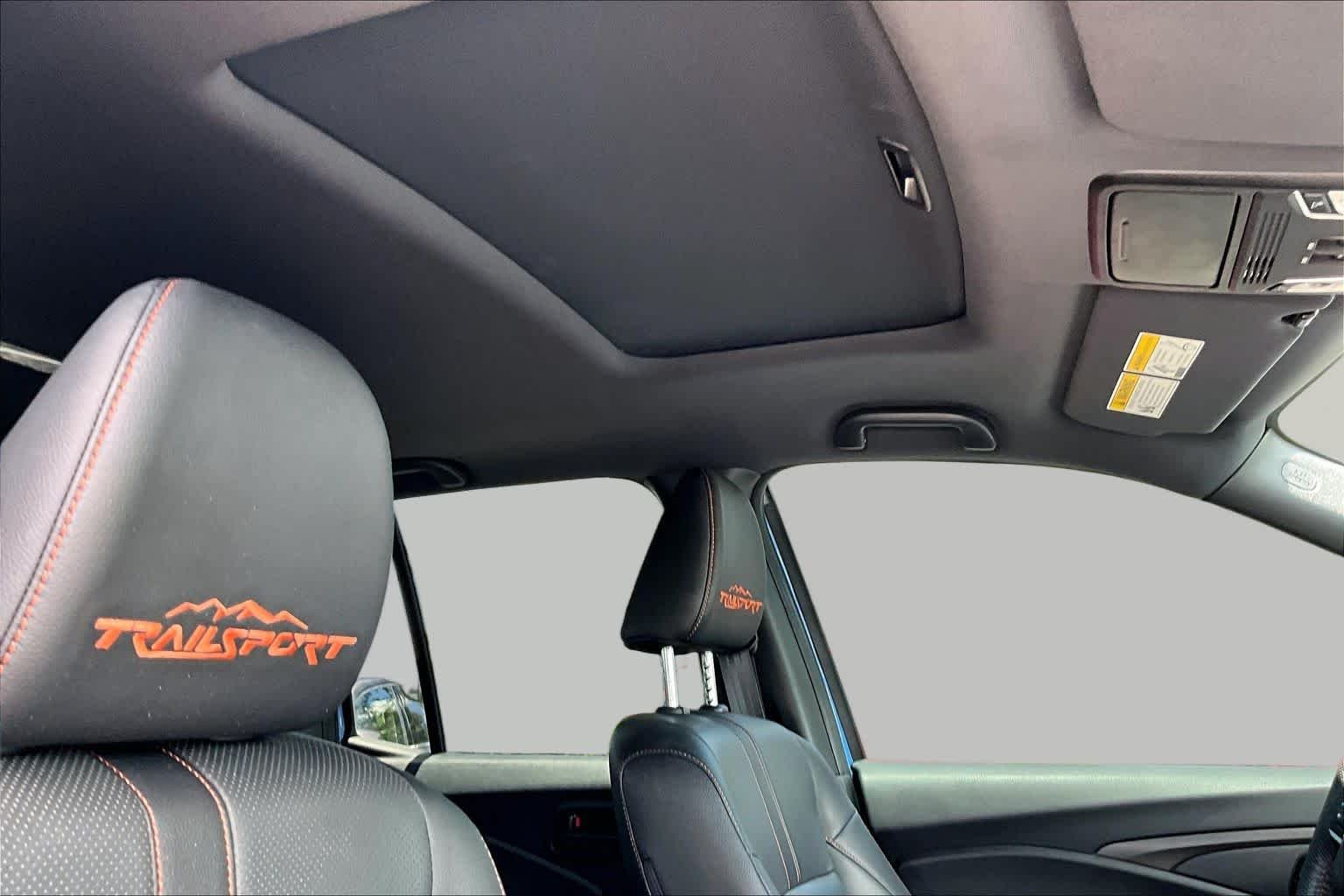 Used 2024 Diffused Sky Pearl Honda TrailSport image 14
