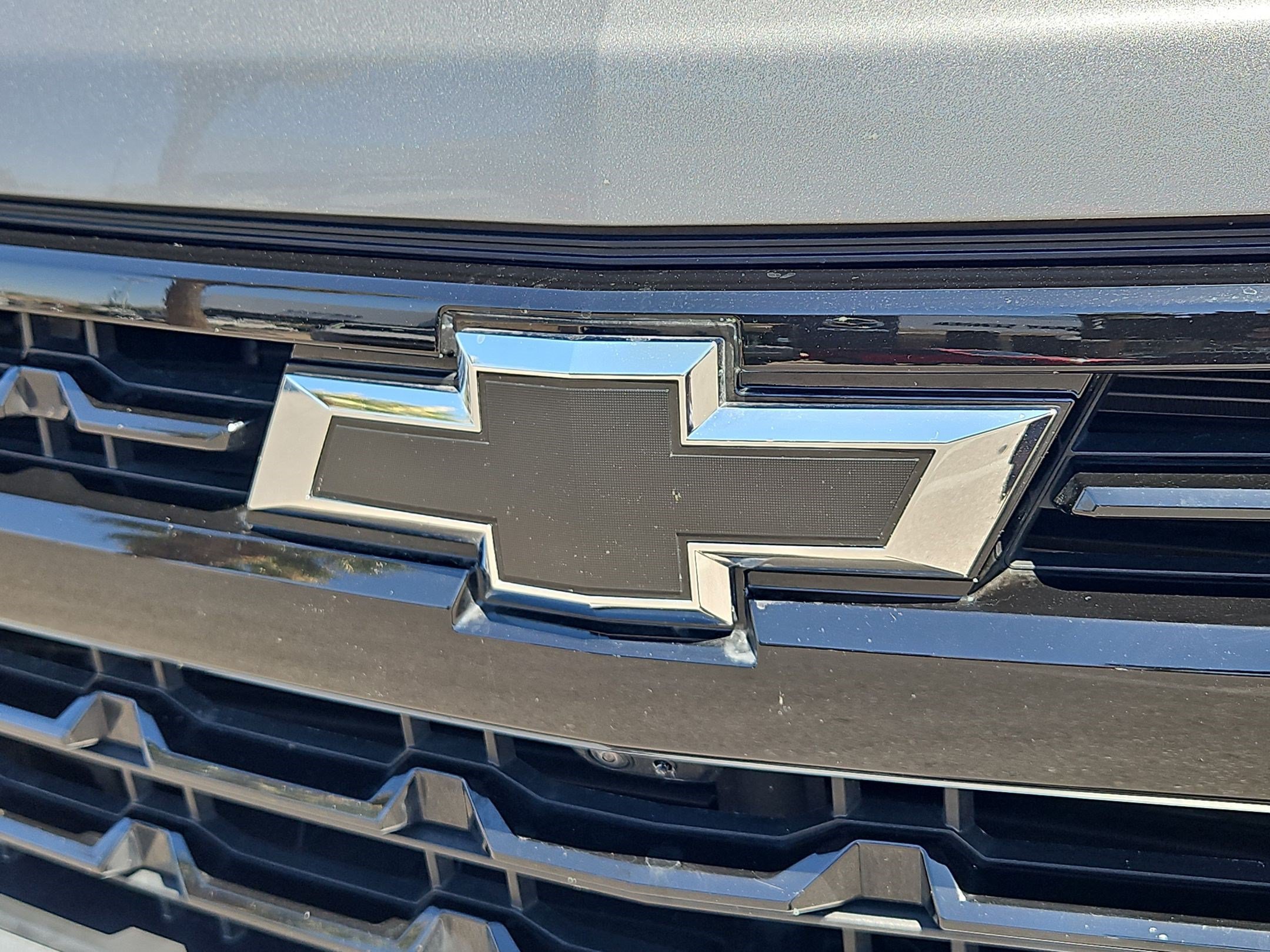 Used 2025 Sterling Gray Metallic Chevrolet LT Trail Boss image 25