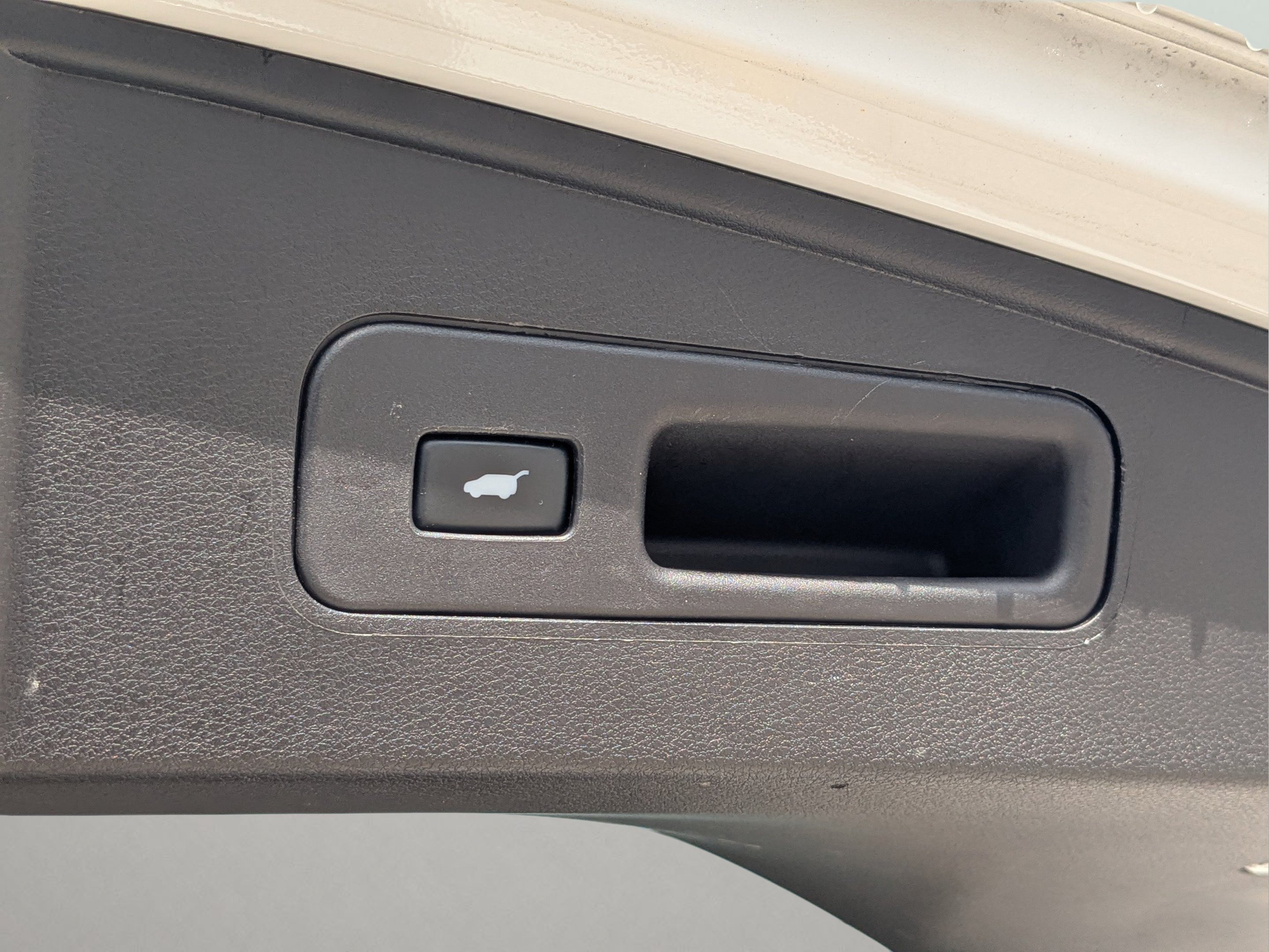 Used 2020 Platinum White Pearl Acura Advance image 11