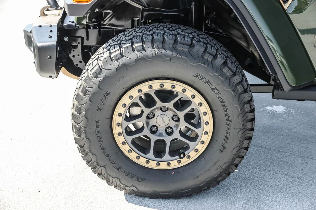 Used 2022 Green Jeep Unlimited Rubicon 392 image 10