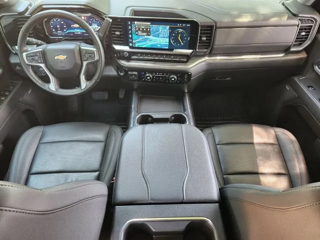 Used 2025 Summit White Chevrolet LTZ image 27