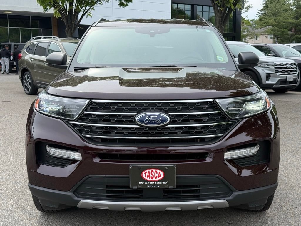 Used 2022 Red Metallic Ford XLT image 3