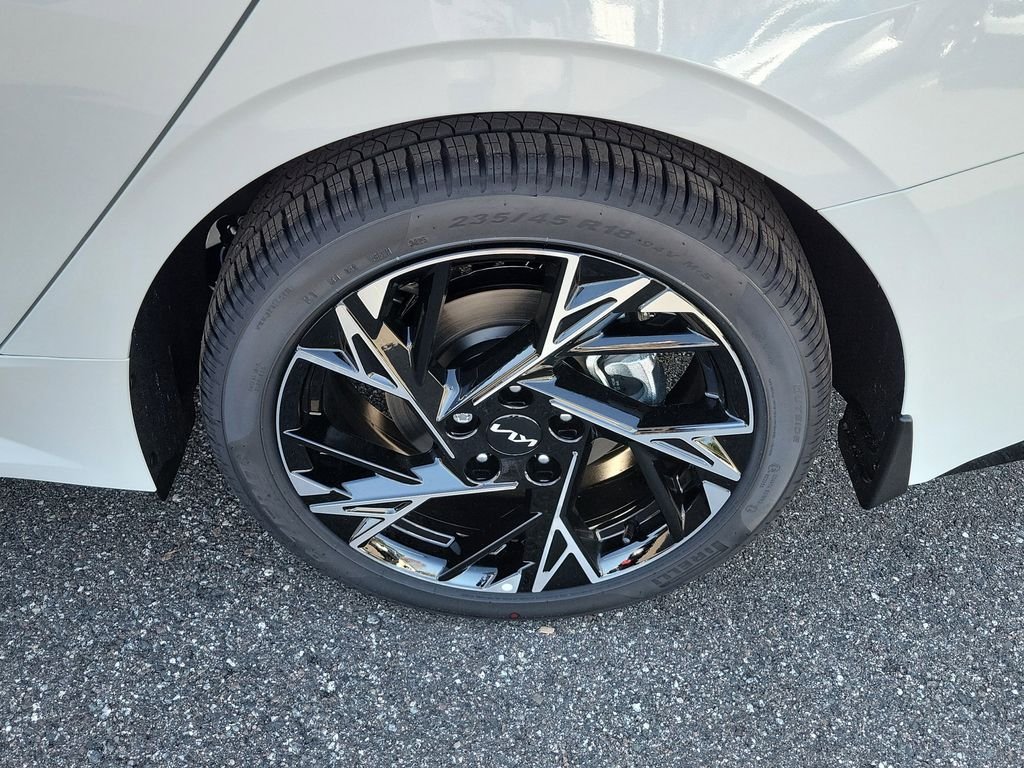 New 2026 White Kia GT-Line image 37