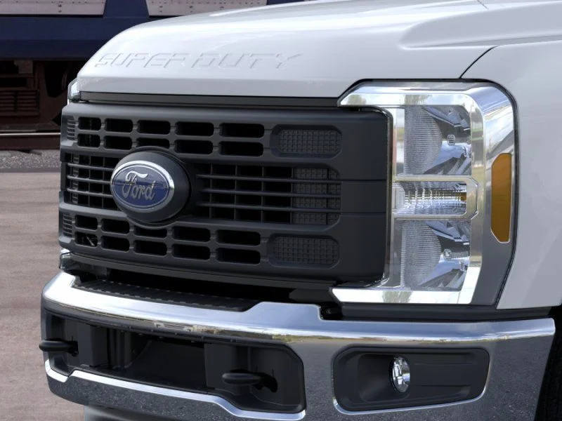 New 2026 Oxford White Ford XL image 16