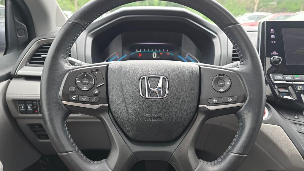 Used 2022  Honda EX-L image 28