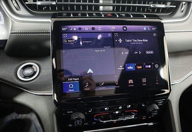 2025 Jeep Grand Cherokee Overland - Photo 12