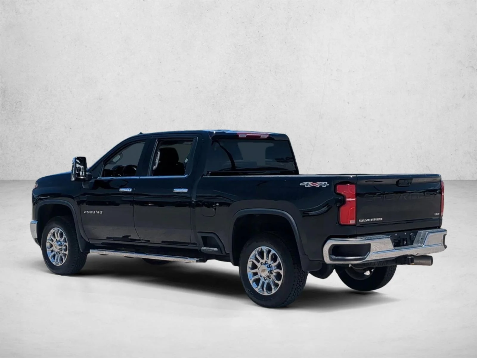 Used 2025 Black Chevrolet LTZ image 16