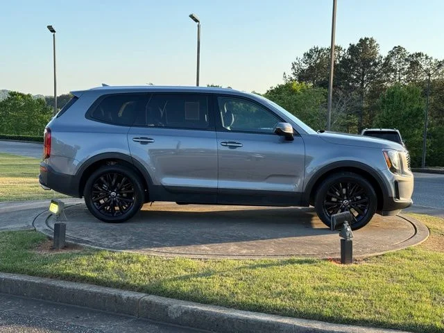 Used 2021 Silver Kia SX image 8