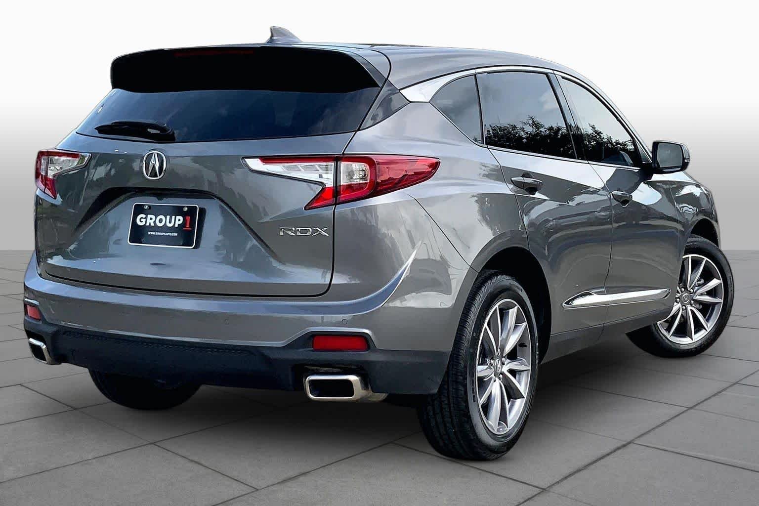 Used 2023 Liquid Carbon Metallic Acura w/Technology Package image 12
