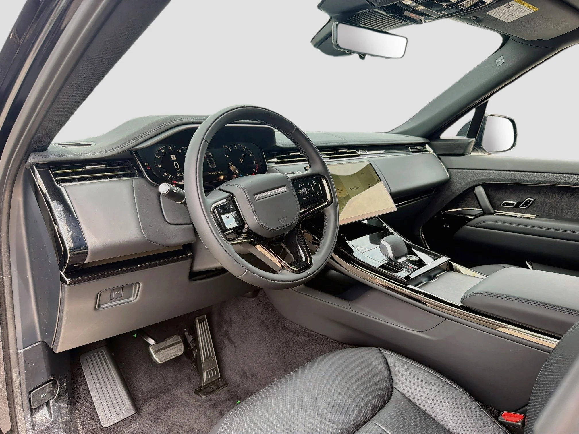 New 2026 Santorini Black Land Rover Dynamic SE image 27