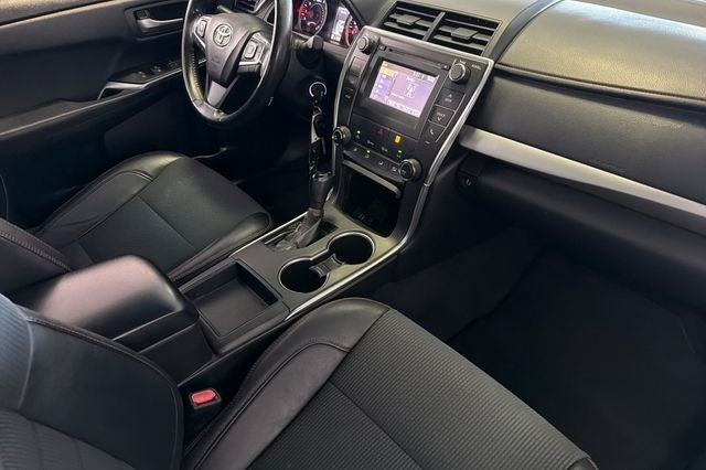 Used 2016 Super White Toyota SE image 20