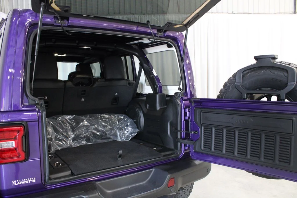 Used 2023  Jeep Rubicon 392 image 30