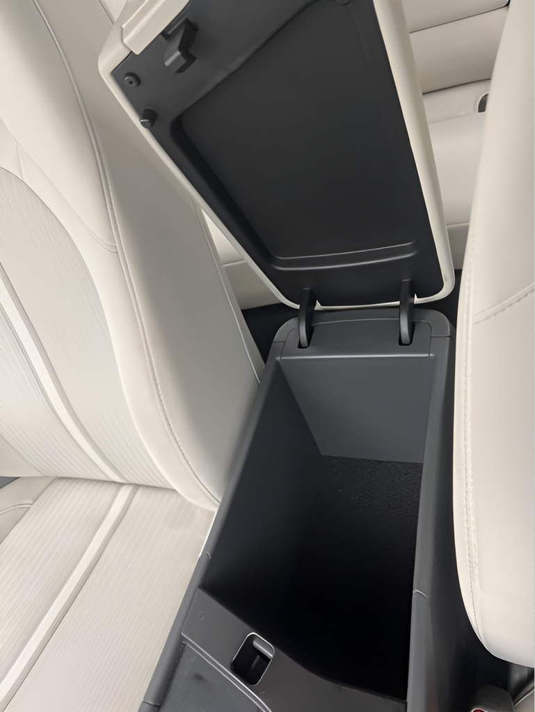 Used 2025 Abyss Black Hyundai SEL image 14