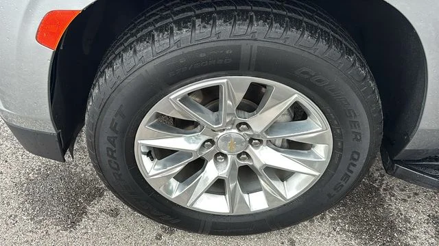 Used 2023 Gray Chevrolet Premier image 32