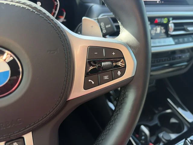 Used 2023 Gray BMW xDrive30i image 21