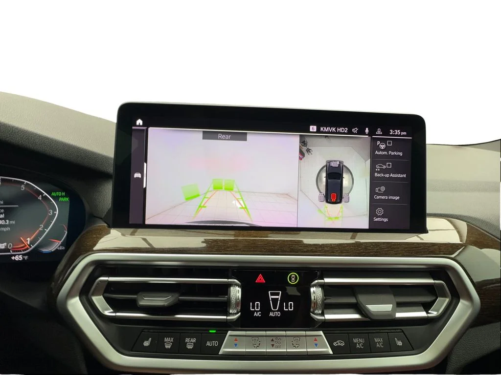 Used 2024 Black BMW sDrive30i image 50