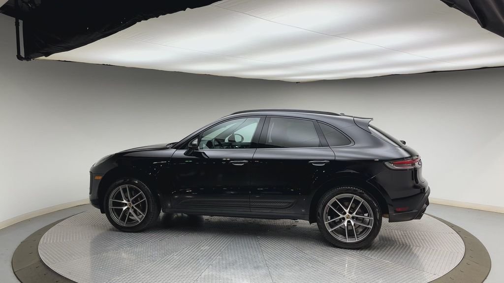 Used 2024 Jet Black Metallic Porsche Base image 5