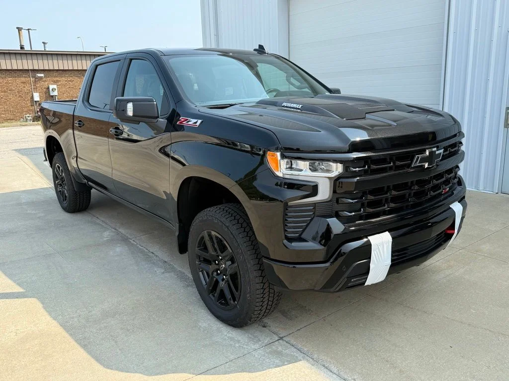 New 2026 Black Chevrolet LT Trail Boss image 2