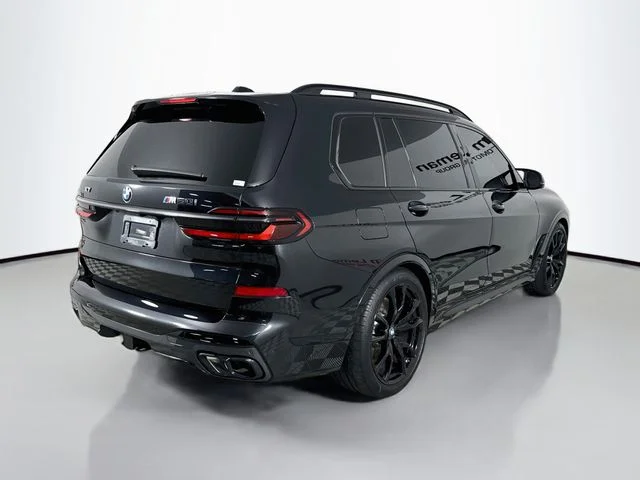 Used 2024 Black BMW M60i image 7
