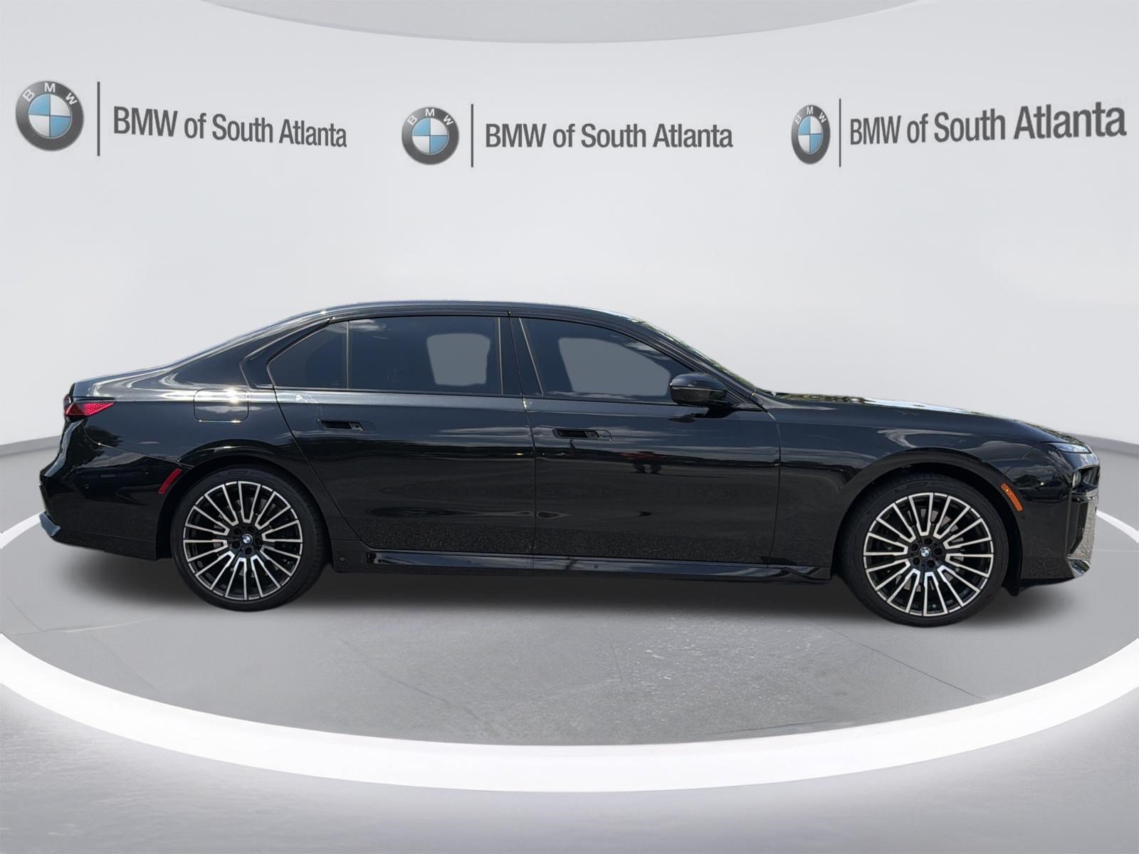 Certified Used 2026 Black Sapphire Metallic BMW 760i xDrive image 3