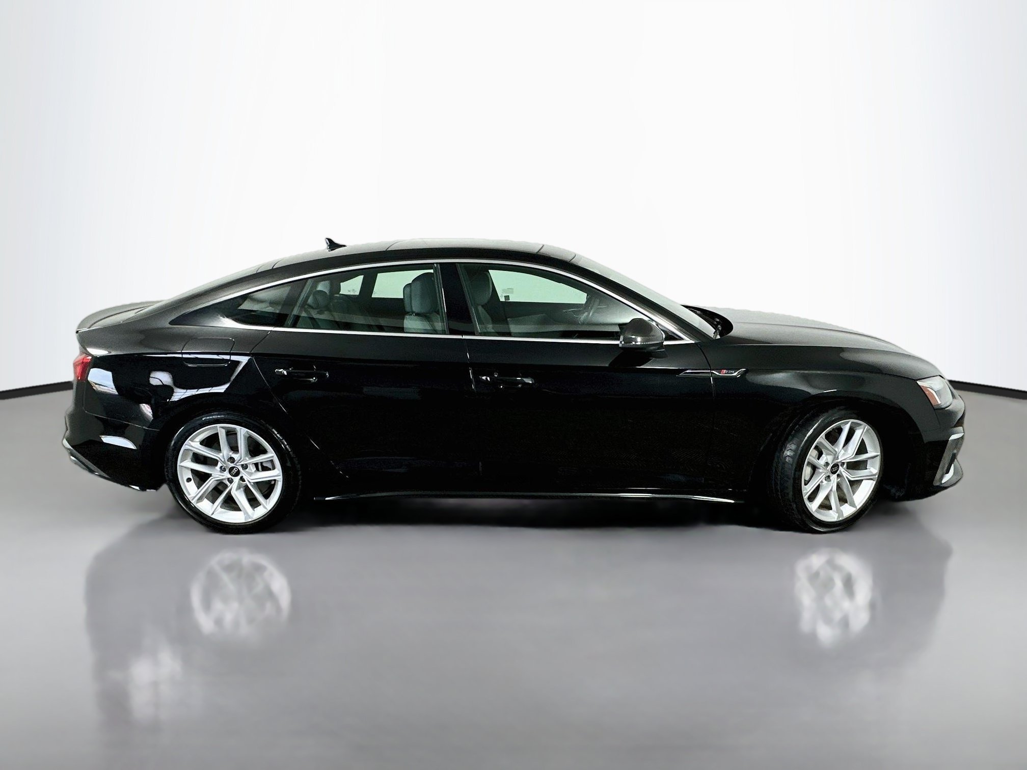 Used 2023 Mythos Black Metallic Audi S line Premium Plus image 9