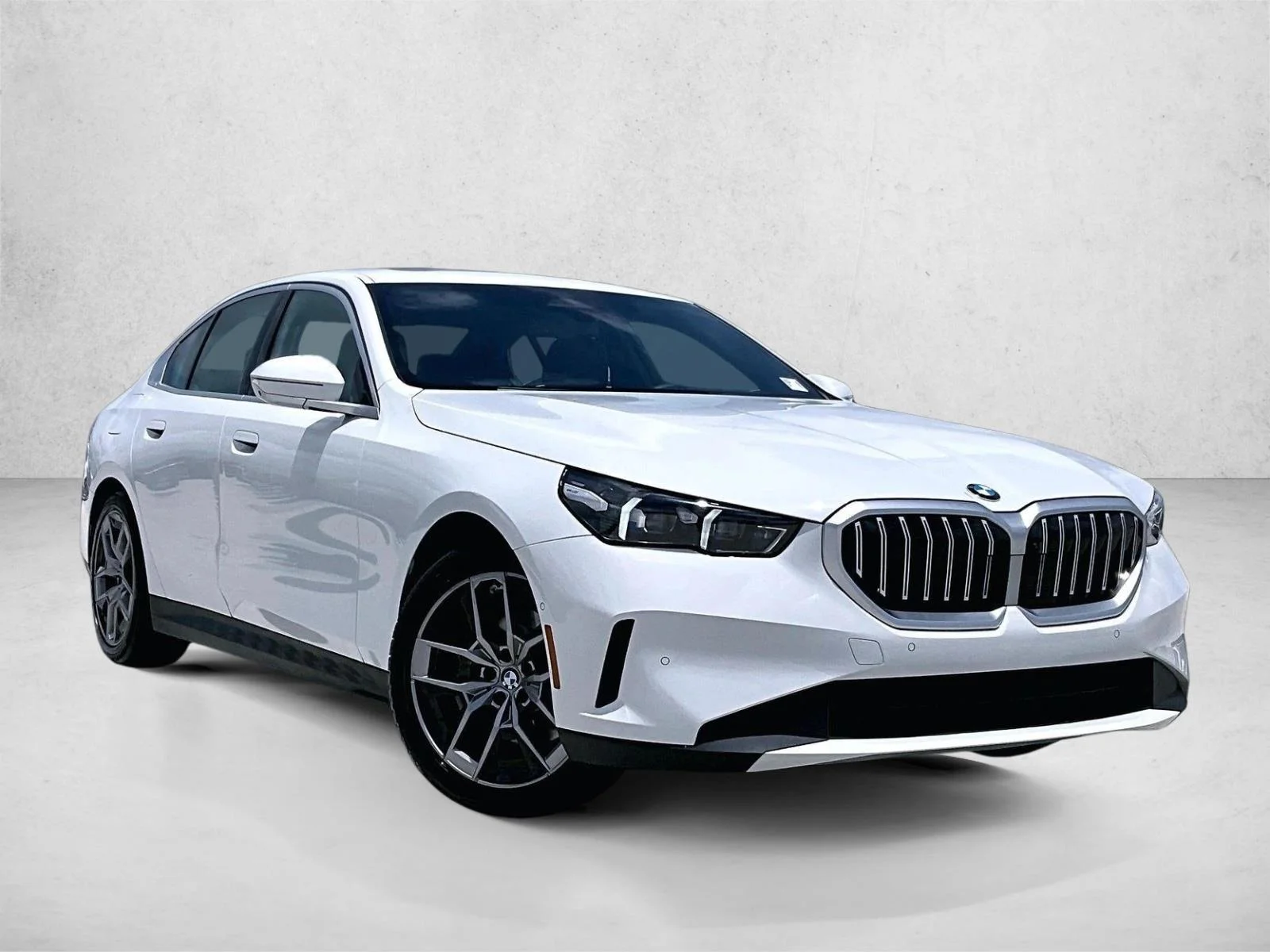 2026 BMW 5 Series 530i - Photo 12