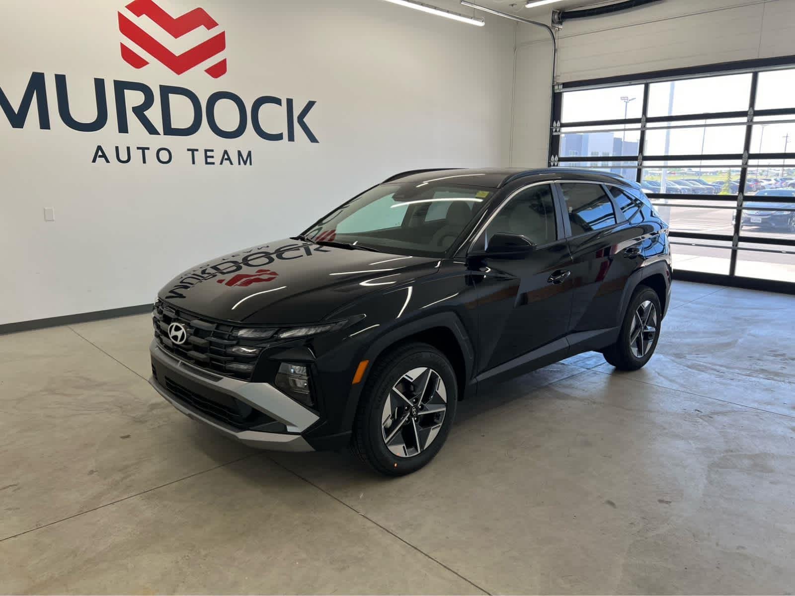 Used 2025 Phantom Black Hyundai SEL image 7