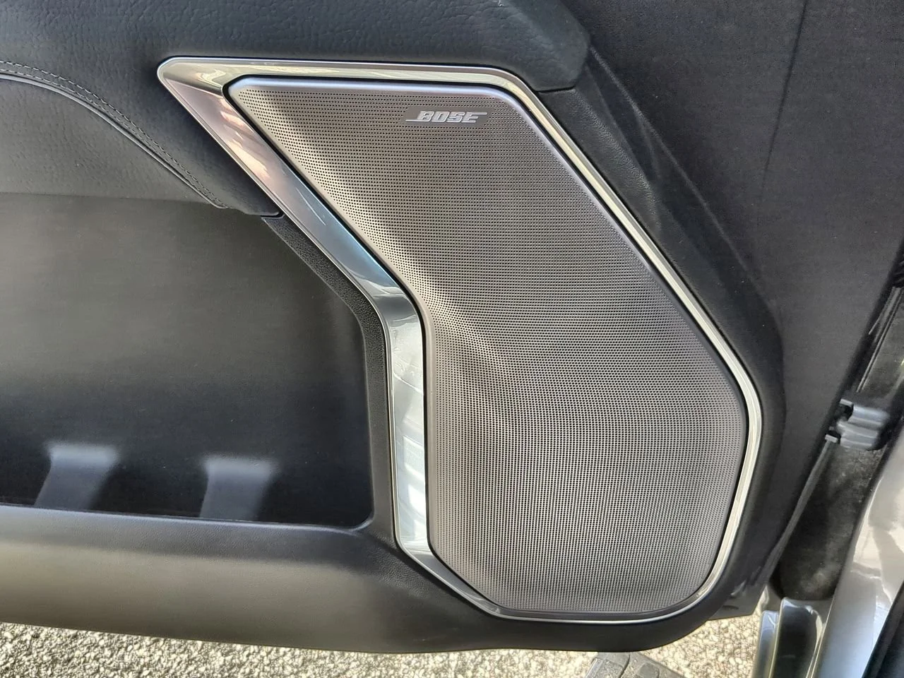 Used 2026 Sterling Metallic GMC Denali image 25