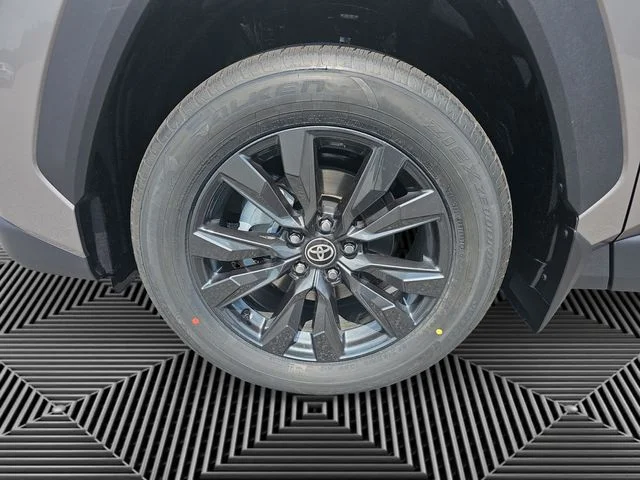 New 2026  Toyota XLE Premium image 12
