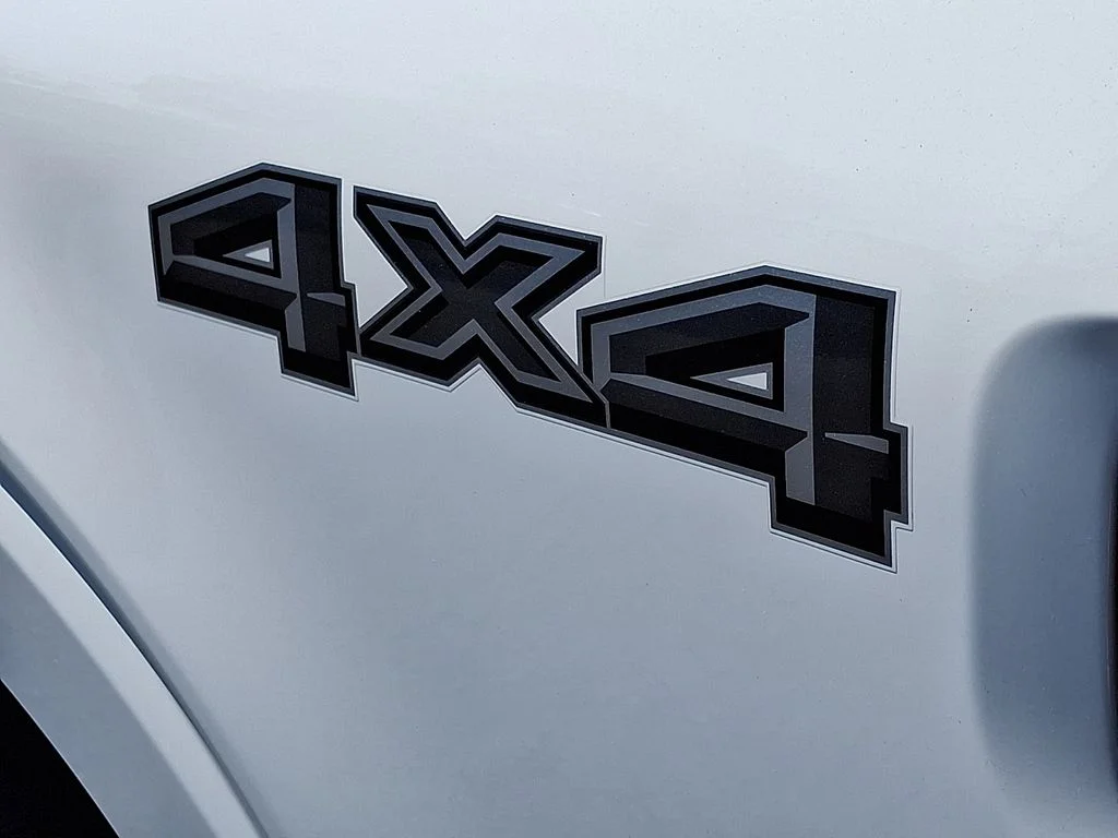 Used 2025 White Ford Lariat image 34