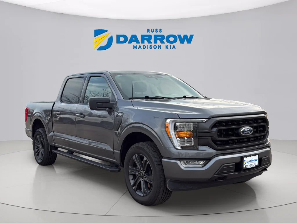 Used 2023 Gray Metallic Ford XLT image 7