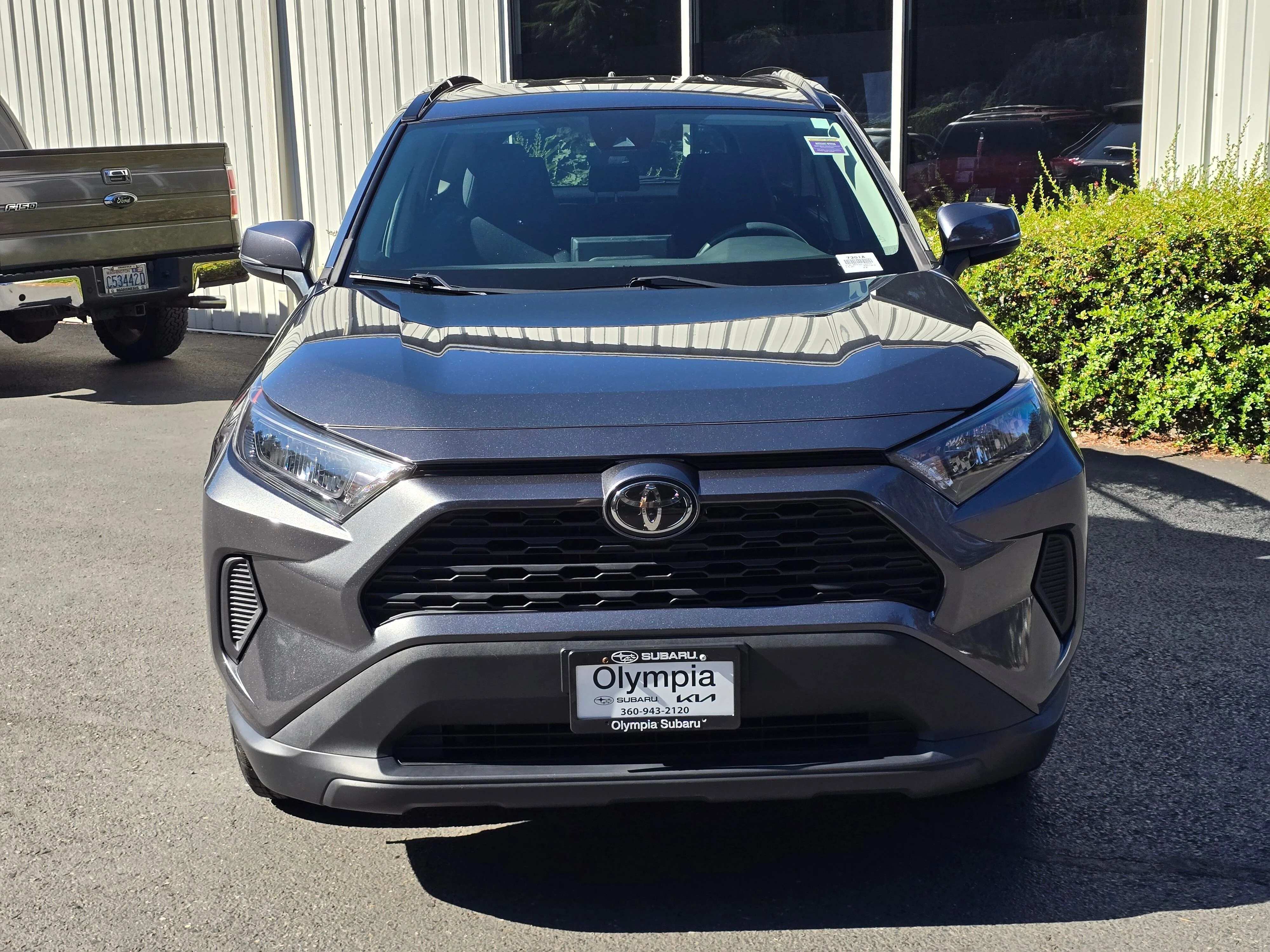 Used 2020 Magnetic Gray Metallic Toyota LE image 2