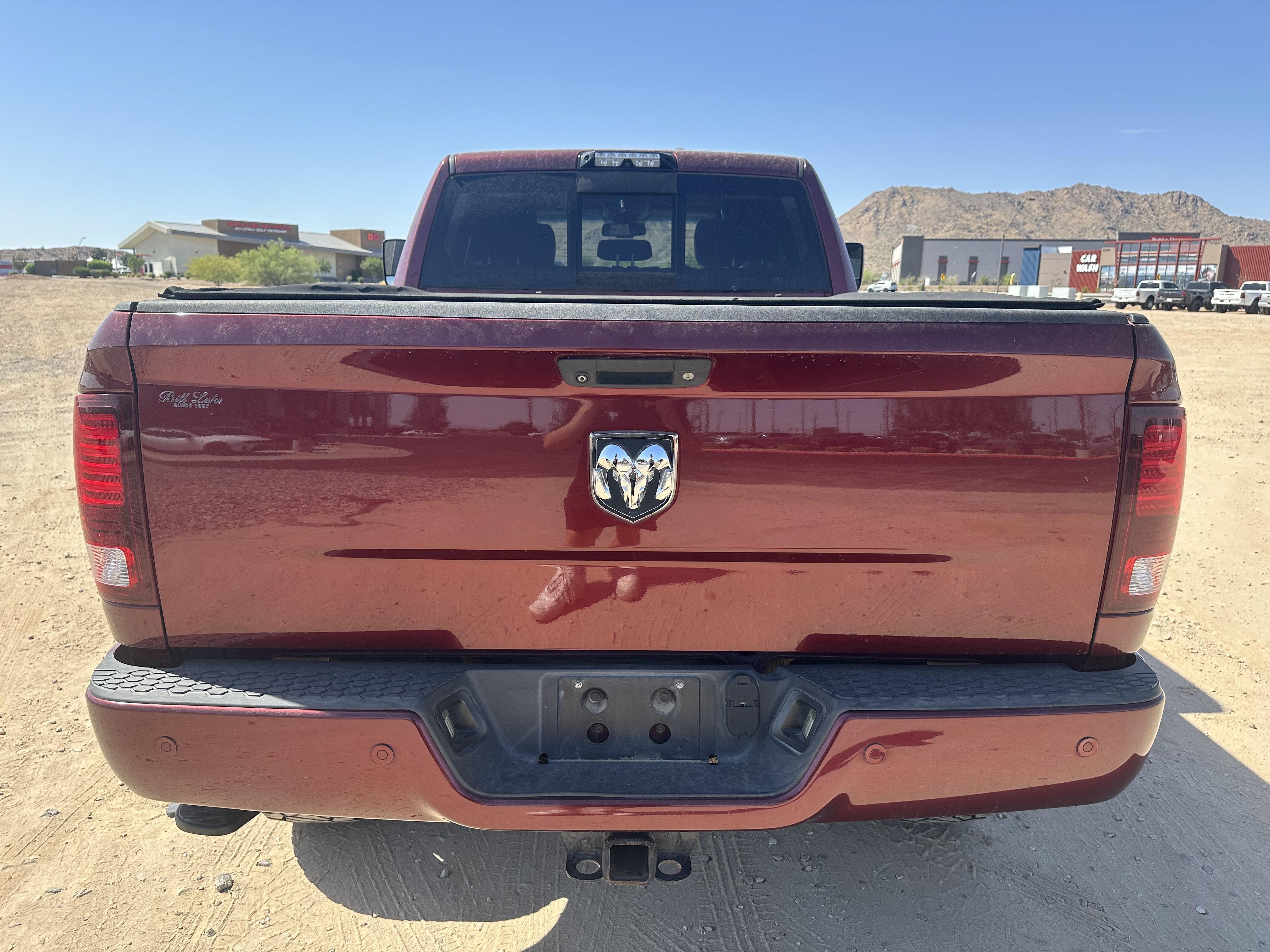 Used 2018 Delmonico Red Pearlcoat Ram Laramie image 4