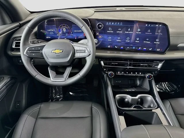 New 2027 Mosaic Black Metallic Chevrolet LT image 21