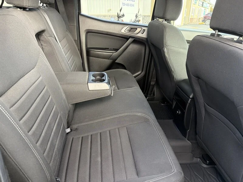 Used 2021 Grey Ford XLT image 18