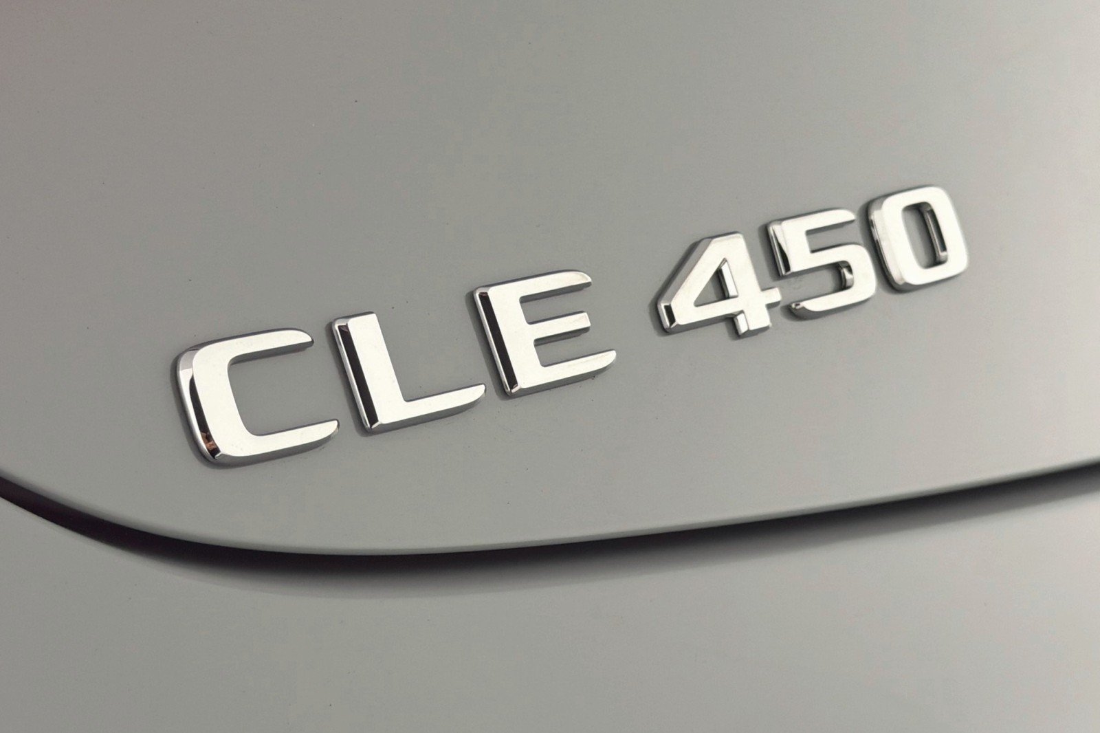 New 2026 MANUFAKTUR Alpine Grey Metallic Mercedes-Benz CLE 450 4MATIC® Cabriolet image 8