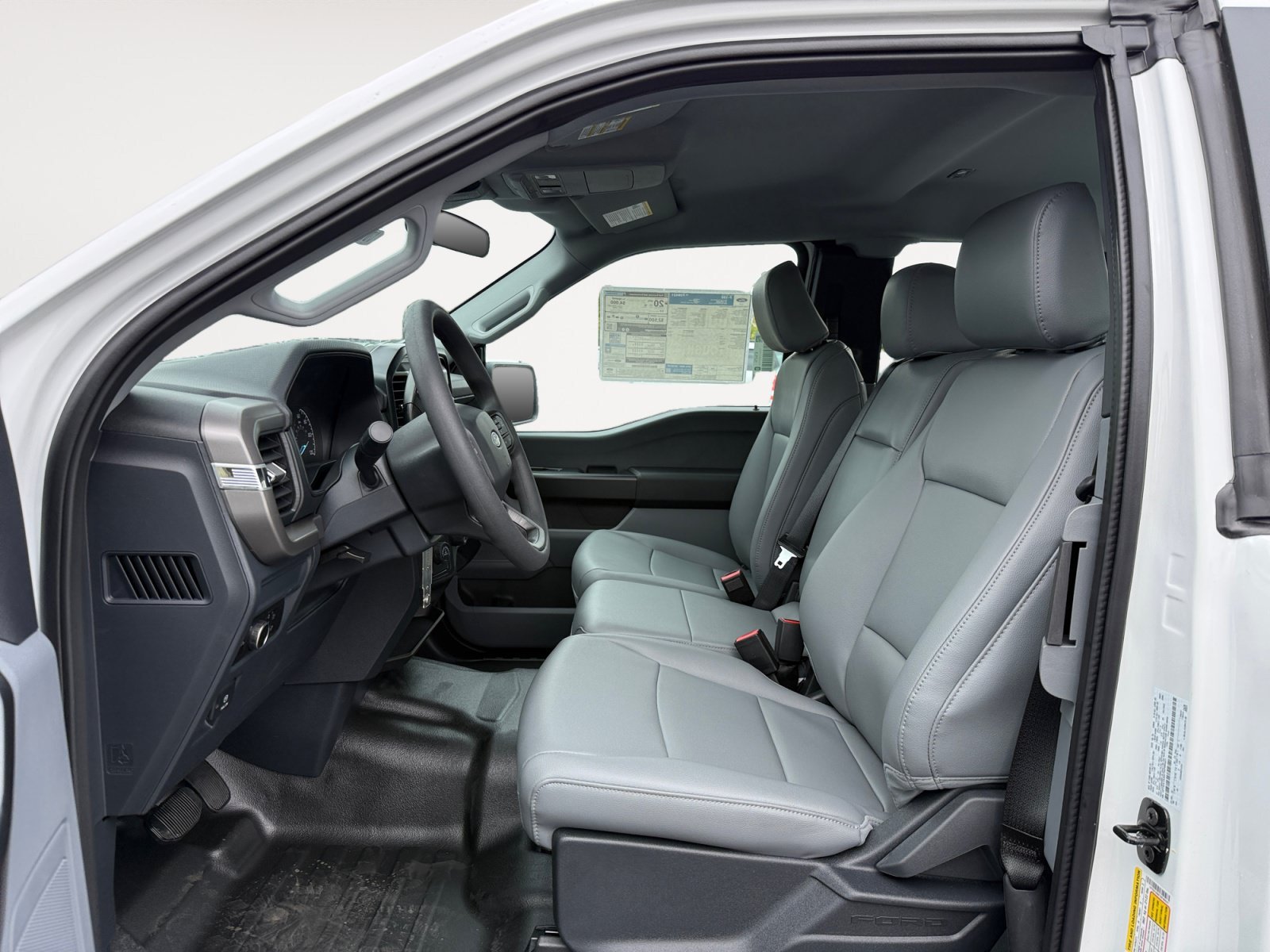 New 2026 Oxford White Ford XL image 10