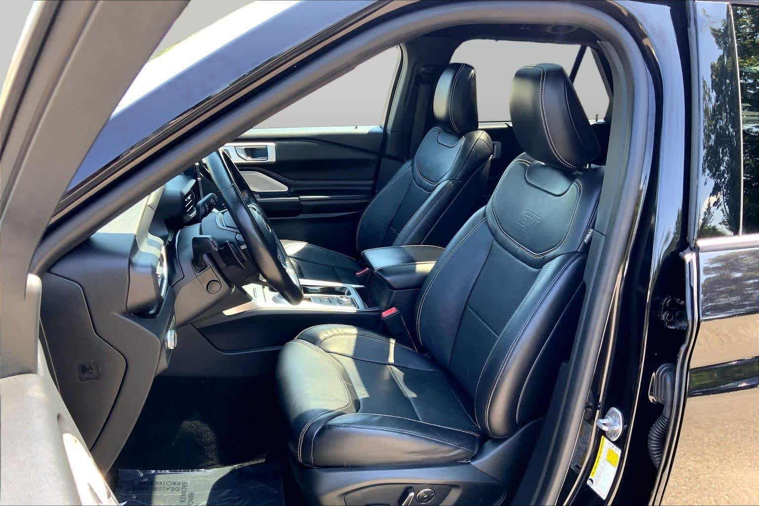 Certified Used 2020 Agate Black Ford ST image 9