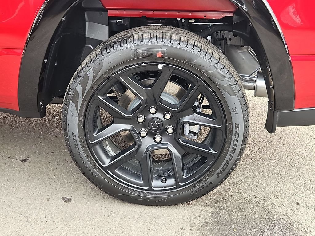 New 2026 Molten Red Pearl-Coat Exterior Paint RAM Laramie image 9