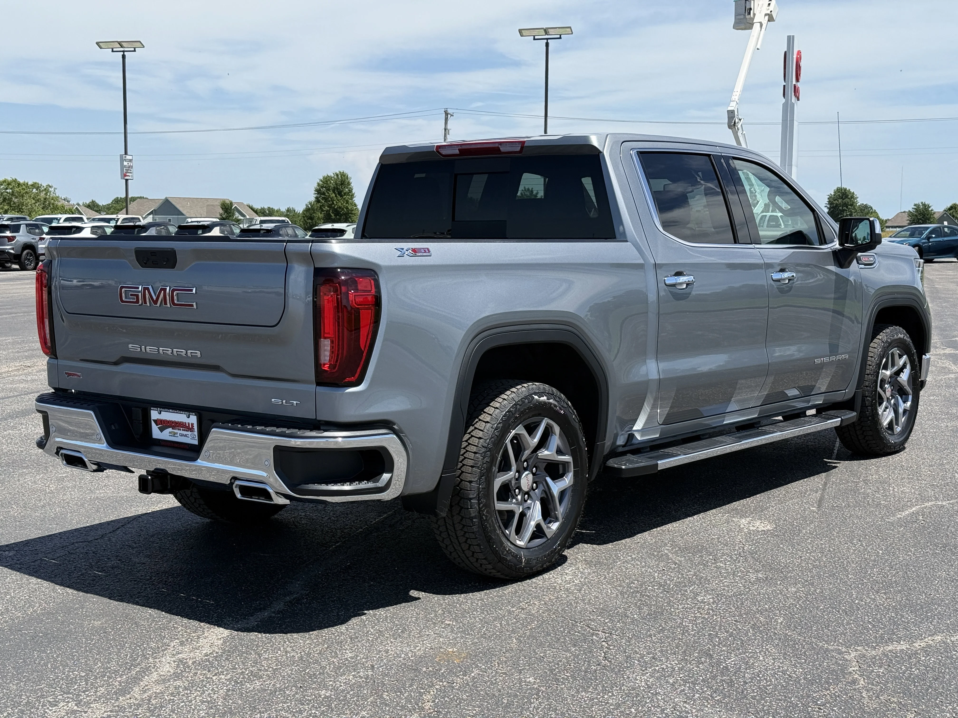 New 2026 Sterling Metallic GMC SLT image 5