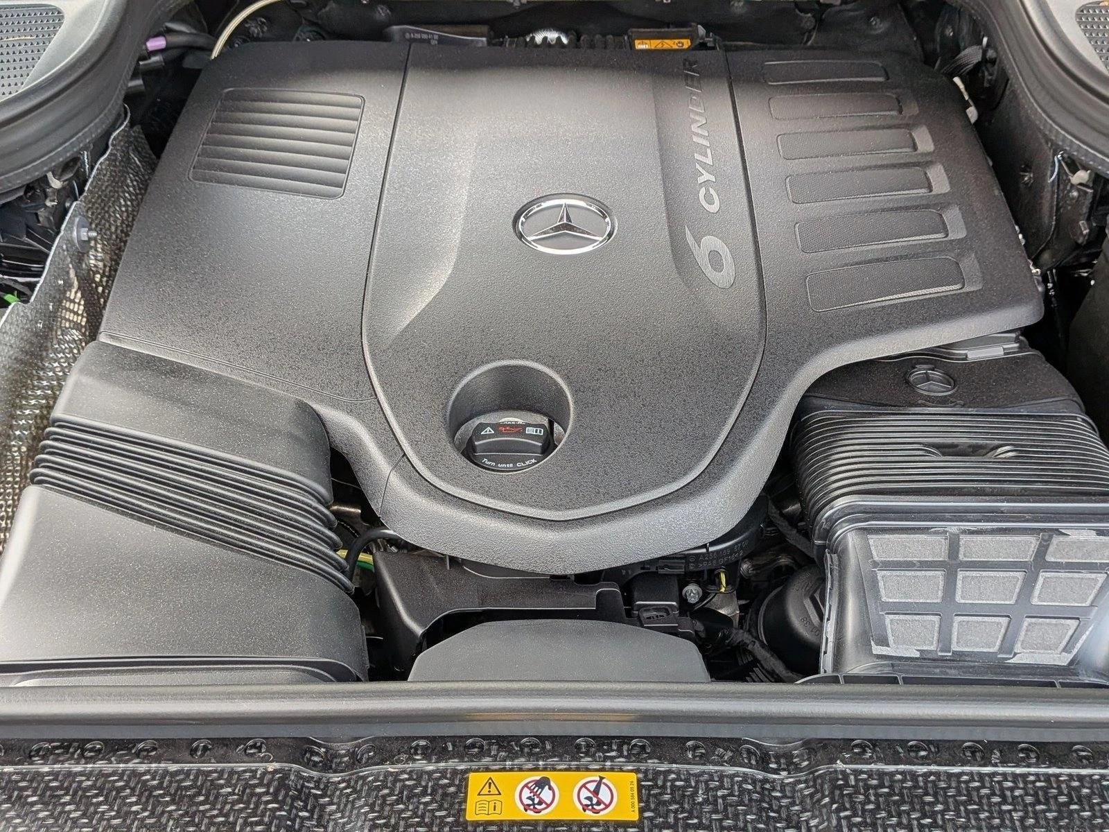 New 2026 Black Mercedes-Benz GLE450 image 19