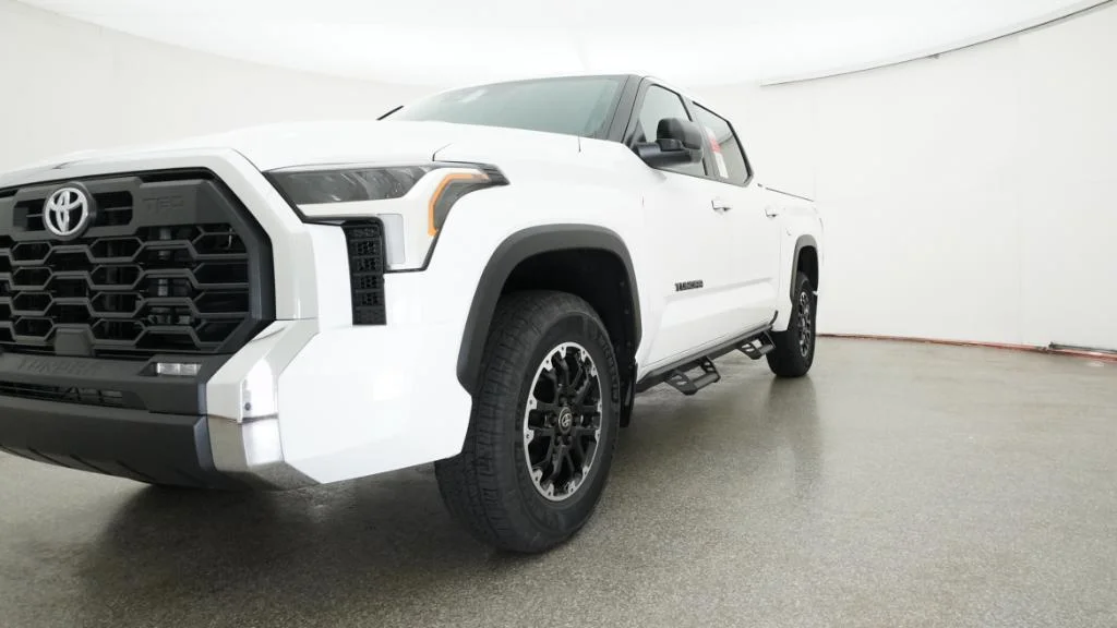 New 2026 Ice Cap Toyota SR5 image 25