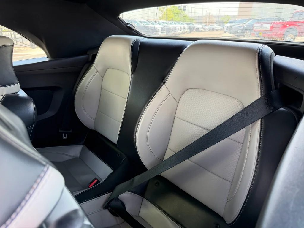 Used 2024 Shadow Black Ford CONVERTABLE PREMIUM image 27