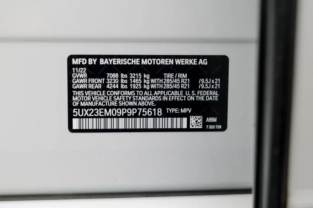 Used 2023 Mineral White Metallic BMW xDrive40i image 68