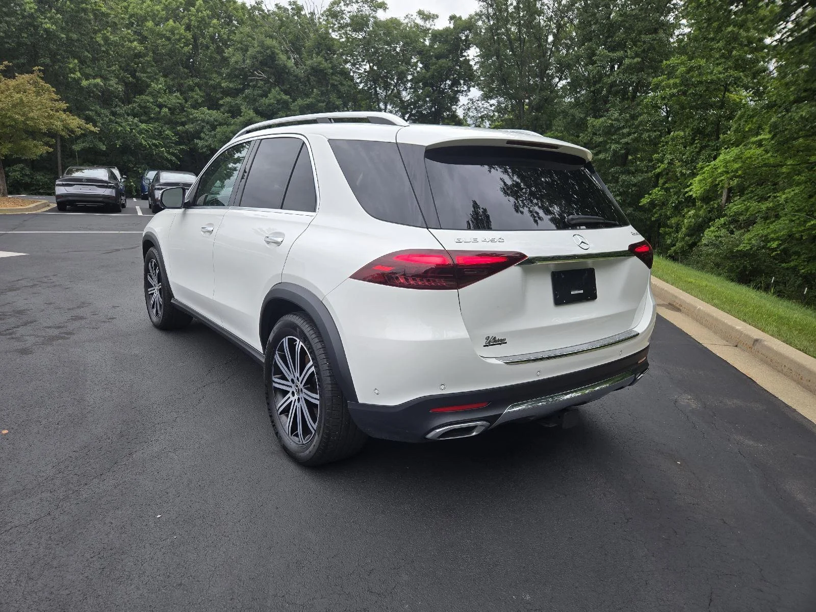 Used 2024 Polar White Mercedes-Benz GLE 450 image 6