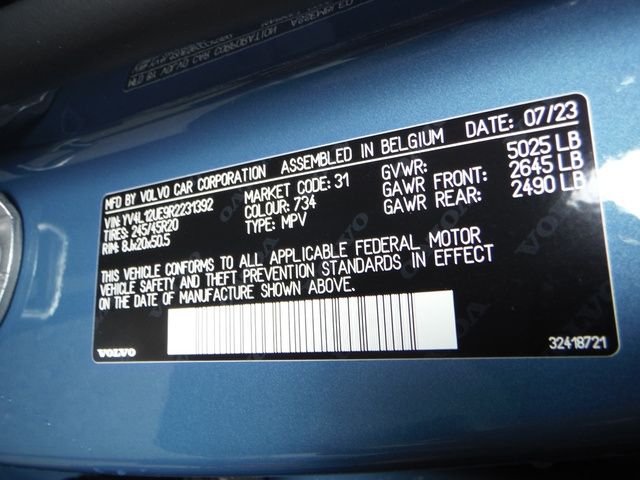 Used 2024 Blue Volvo B5 Plus Bright Theme image 47