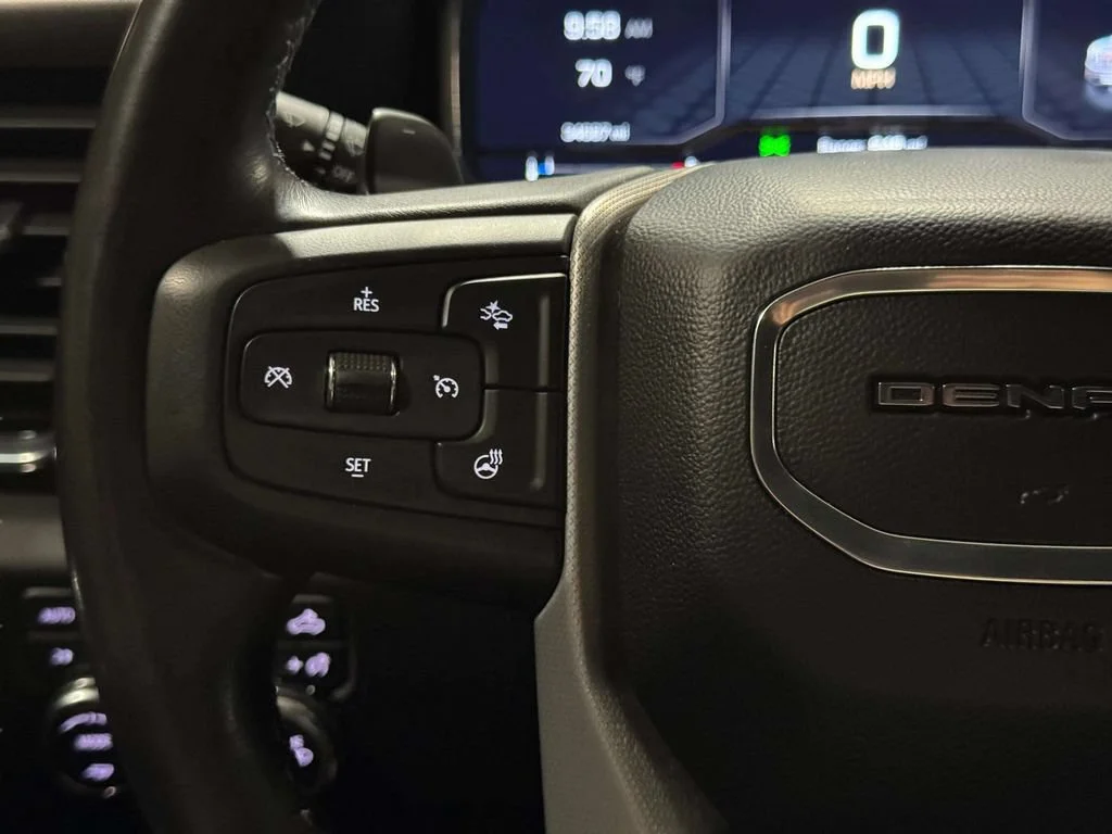 Used 2023 Onyx Black GMC Denali image 16