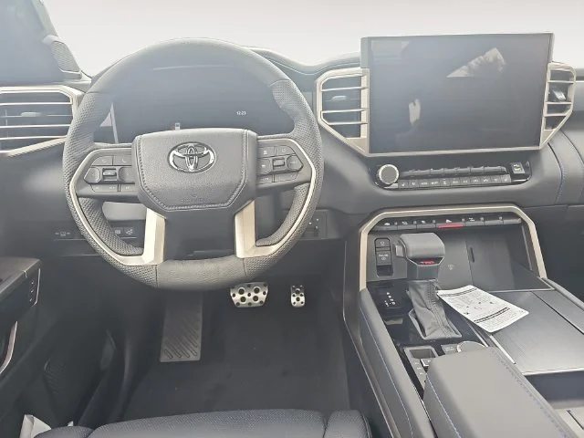 New 2026 Wind Chill Pearl Toyota Platinum image 8