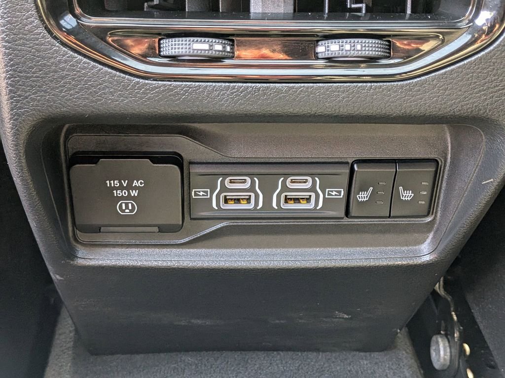 Used 2024 White Jeep 4xe image 27